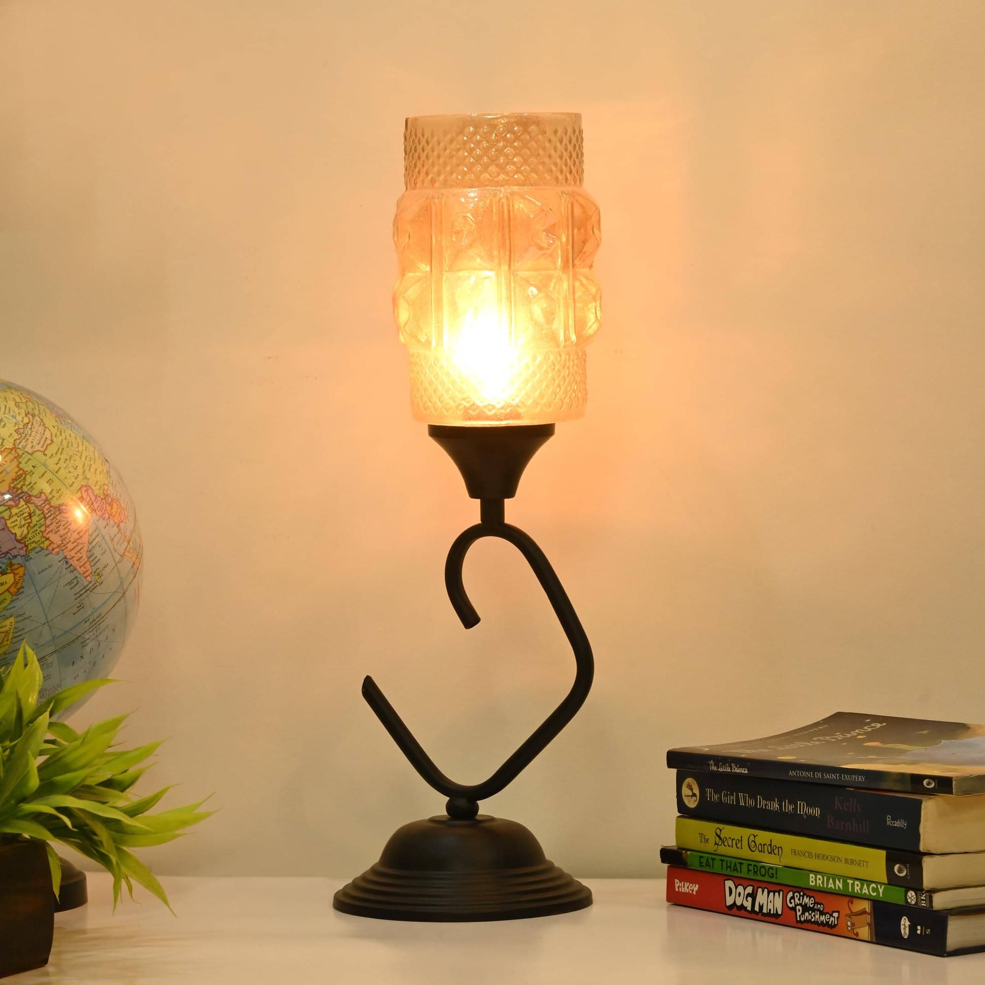 AFAST Gold Decorative Table Lamp ( Pack of 1 ) AFAST Gold Decorative Table Lamp ( Pack of 1 )