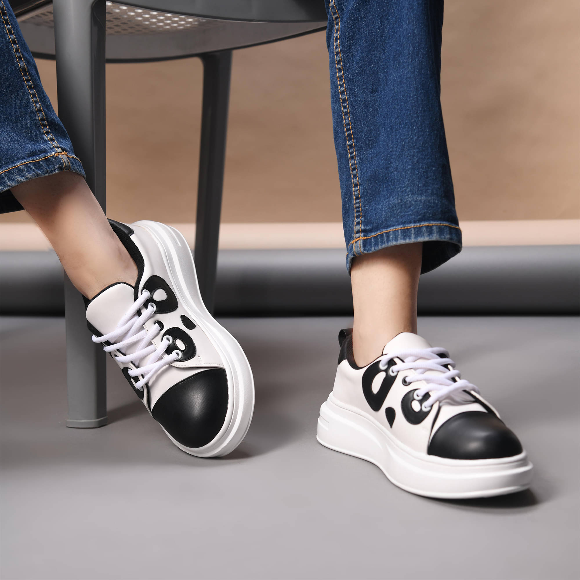 JM Looks White Women's Sneakers JM Looks White Women's Sneakers
