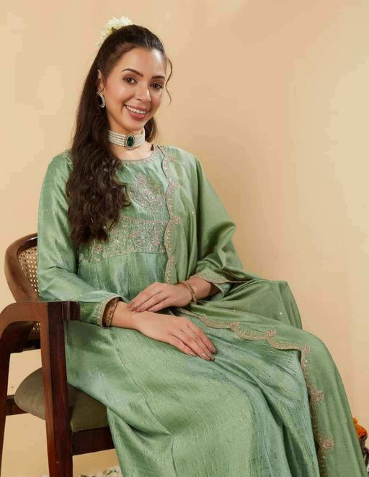     			KOTRONS Women Silk Embroidered Anarkali Kurti With Pants ( Green )