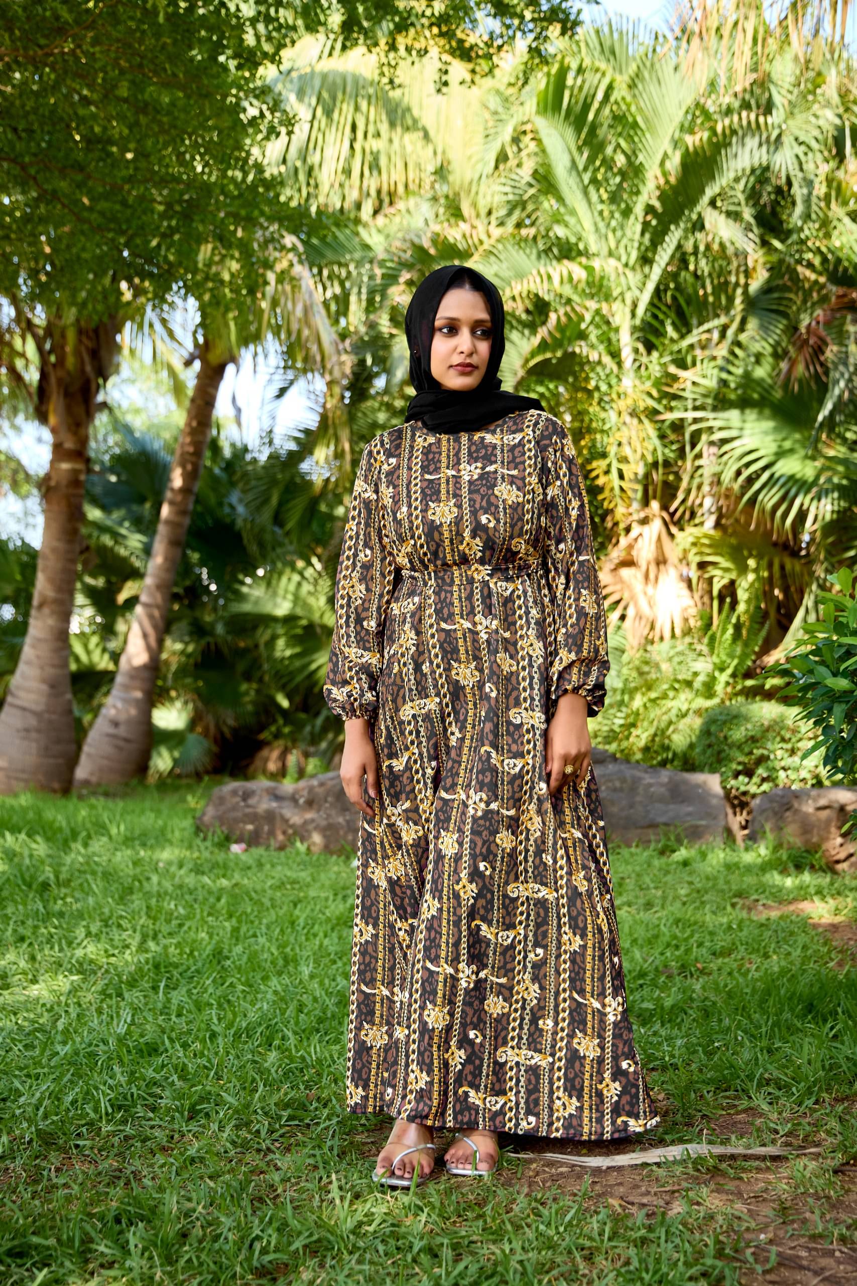     			SARINKU Polyester Burqa without Hijab Brown ( Pack of 1 )