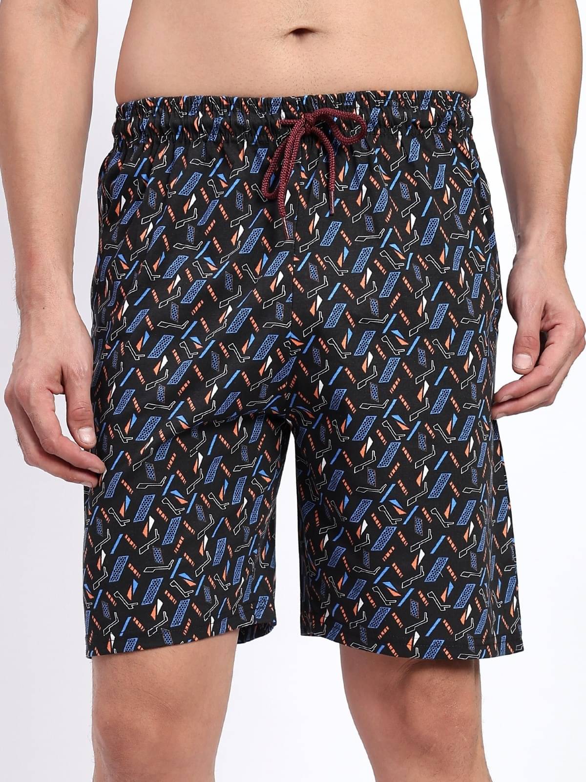     			TT Brown Cotton Blend Men's Shorts ( Pack of 1 )