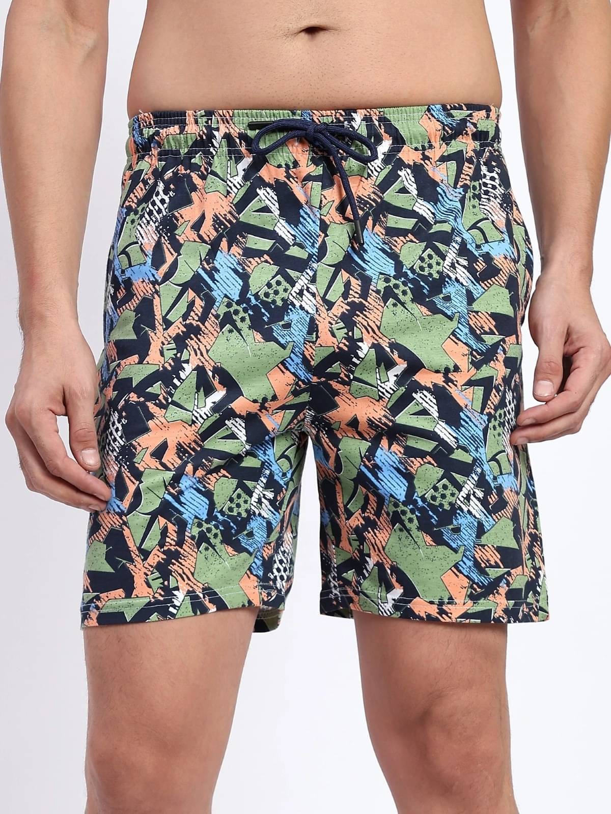     			TT Green Cotton Blend Men's Shorts ( Pack of 1 )