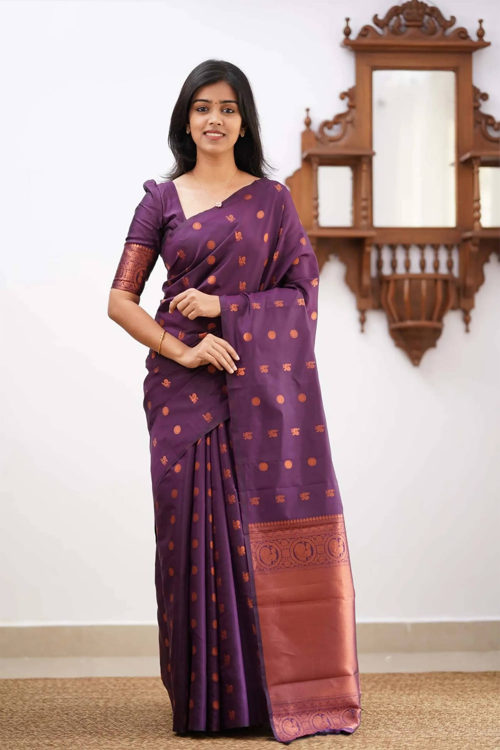     			Trijal Fab Jacquard Woven Saree With Unstitched Blouse Piece ( Purple )