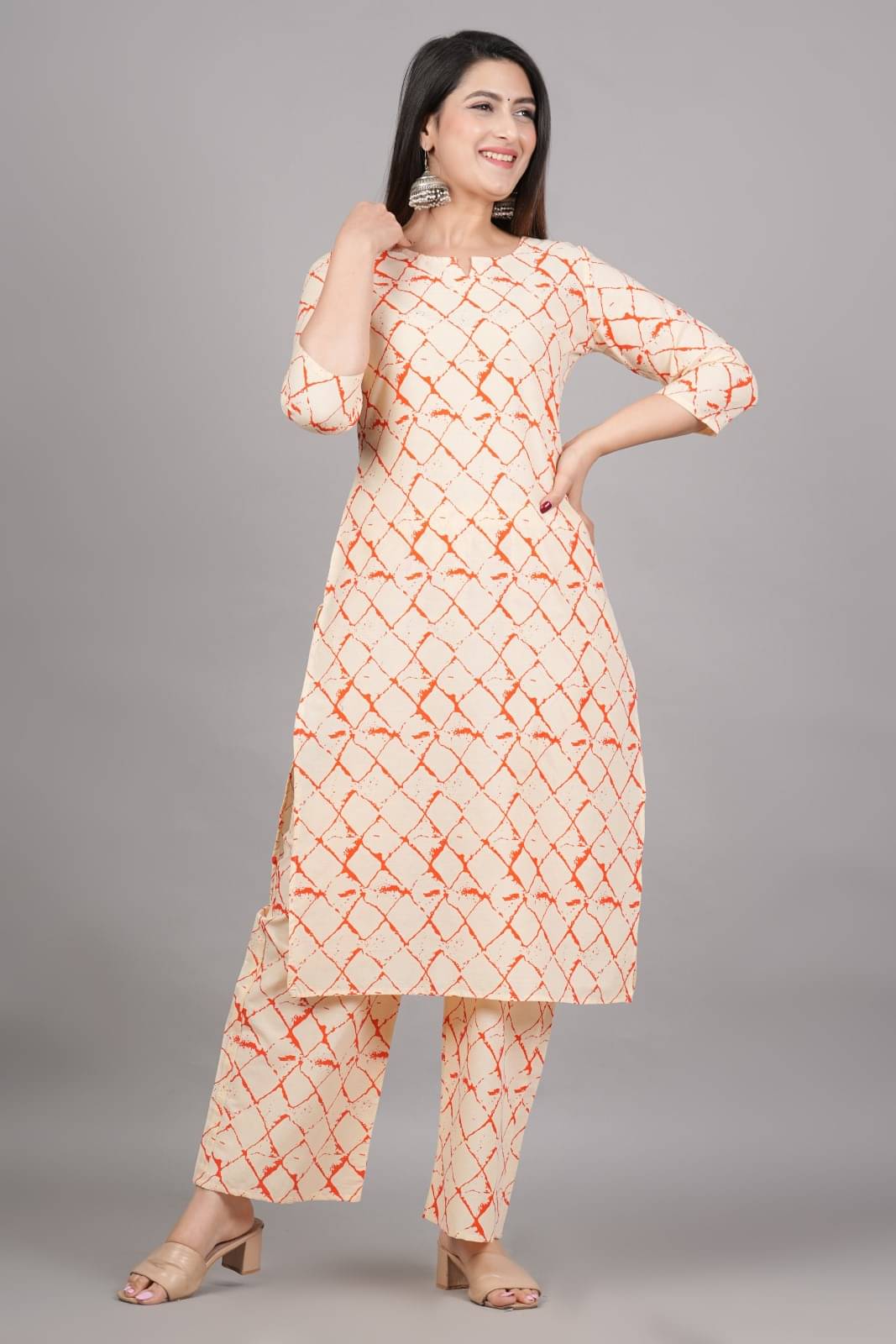     			Metafab Women Cotton Blend Printed Straight Kurti With Palazzo ( Orange )