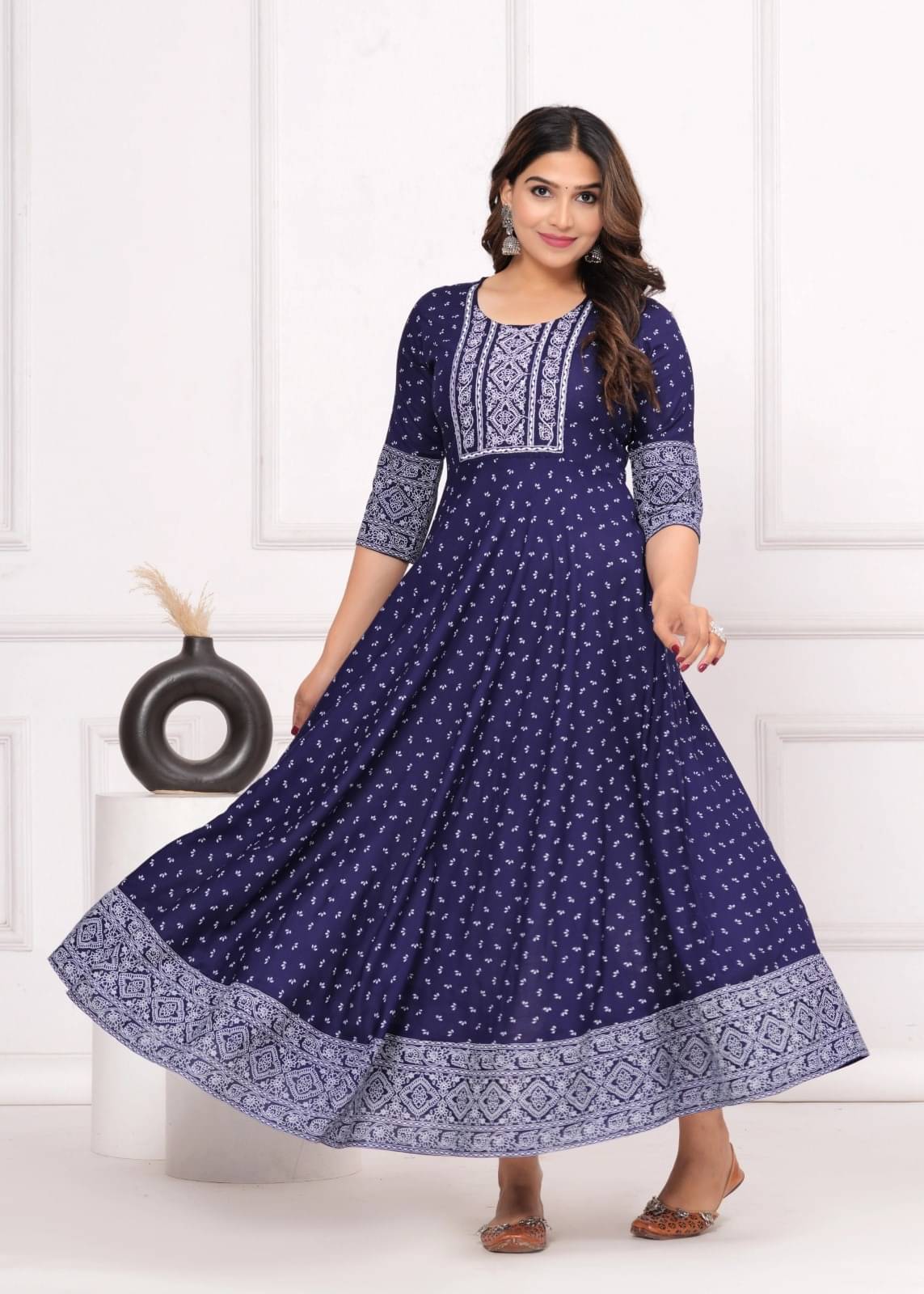 Metafab Women Viscose Rayon Embroidered Anarkali Kurti ( Navy Blue ) Metafab Women Viscose Rayon Embroidered Anarkali Kurti ( Navy Blue )