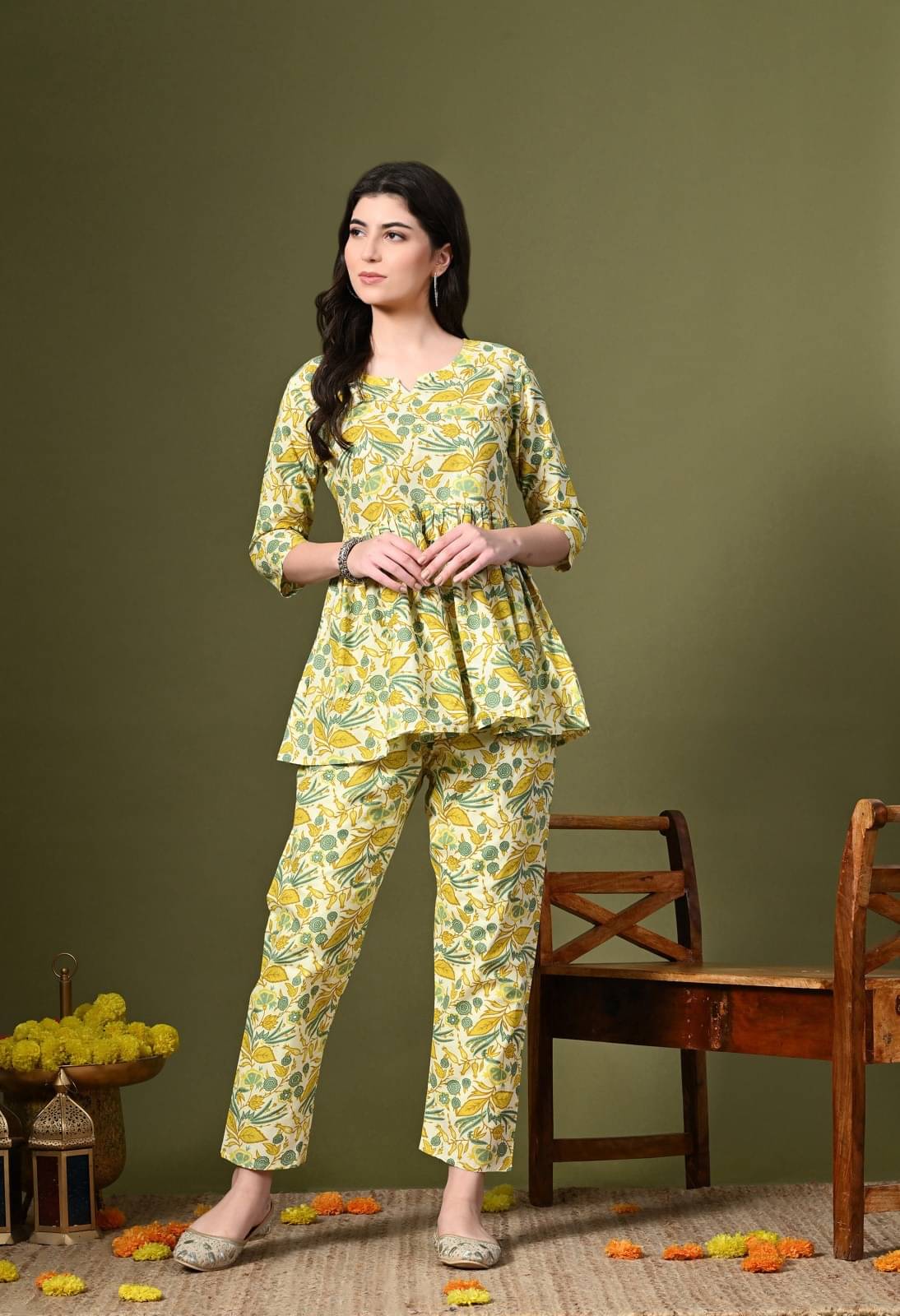 Metafab Women Viscose Rayon Printed Flared Kurti ( Green ) Metafab Women Viscose Rayon Printed Flared Kurti ( Green )