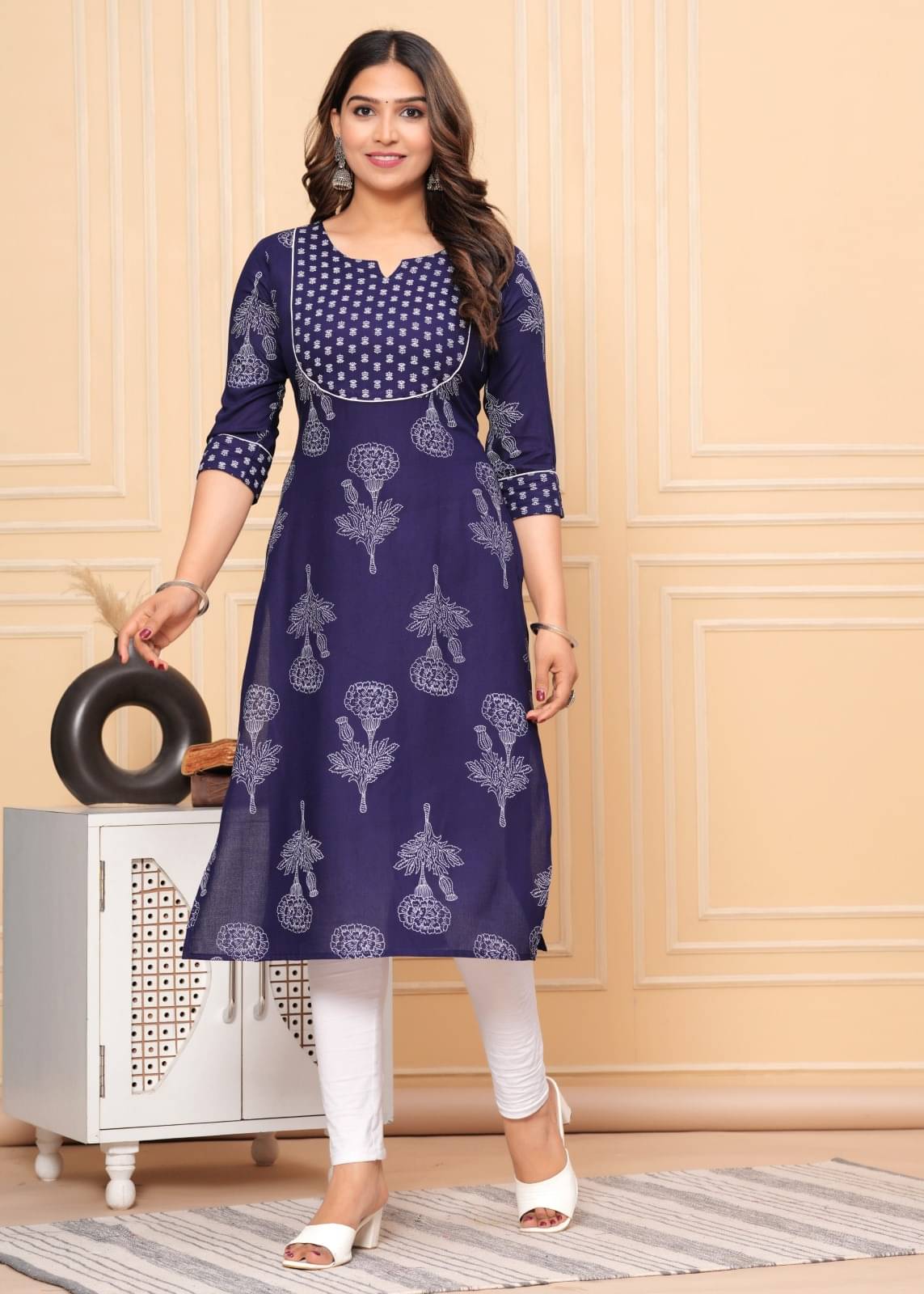     			Metafab Women Viscose Rayon Printed Straight Kurti ( Navy Blue )