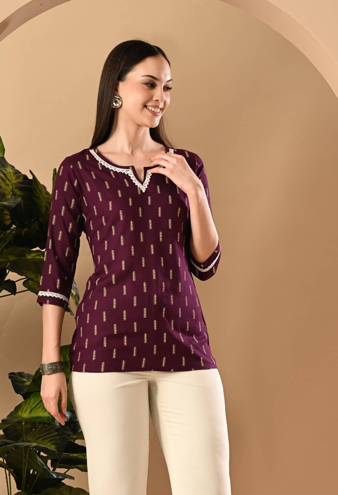     			Metafab Women Viscose Rayon Printed A-line Kurti ( Maroon )
