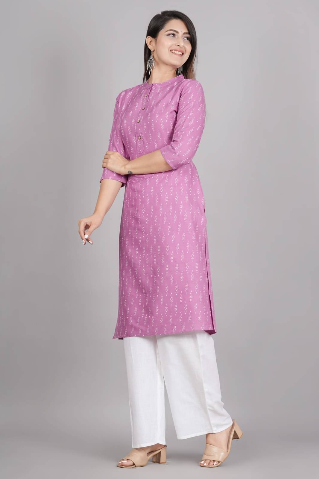 Metafab Women Viscose Rayon Printed Straight Kurti ( Multicolor ) Metafab Women Viscose Rayon Printed Straight Kurti ( Multicolor )