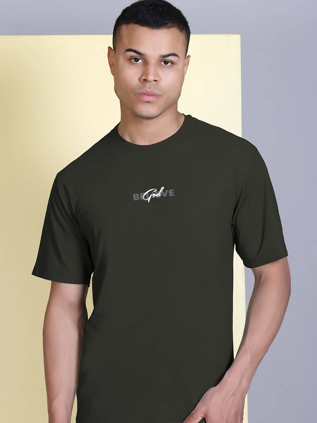 Promount Men Polyester Regular Fit Solid T-Shirt ( Green ) Promount Men Polyester Regular Fit Solid T-Shirt ( Green )