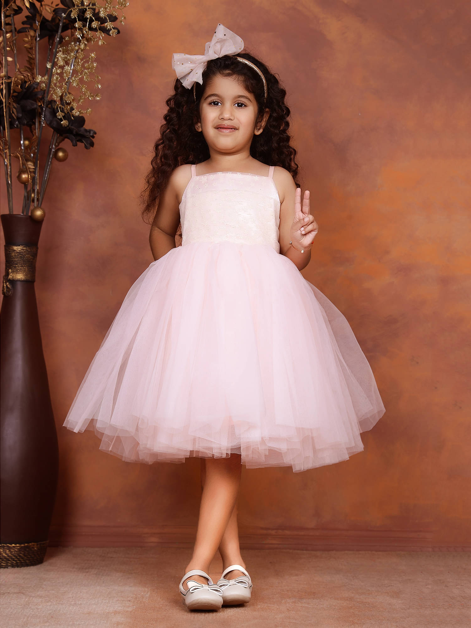 Toy Balloon Kids Net Dress For Girls ( Pack of 1 , Peach )     			Toy Balloon Kids Net Dress For Girls ( Pack of 1 , Peach )