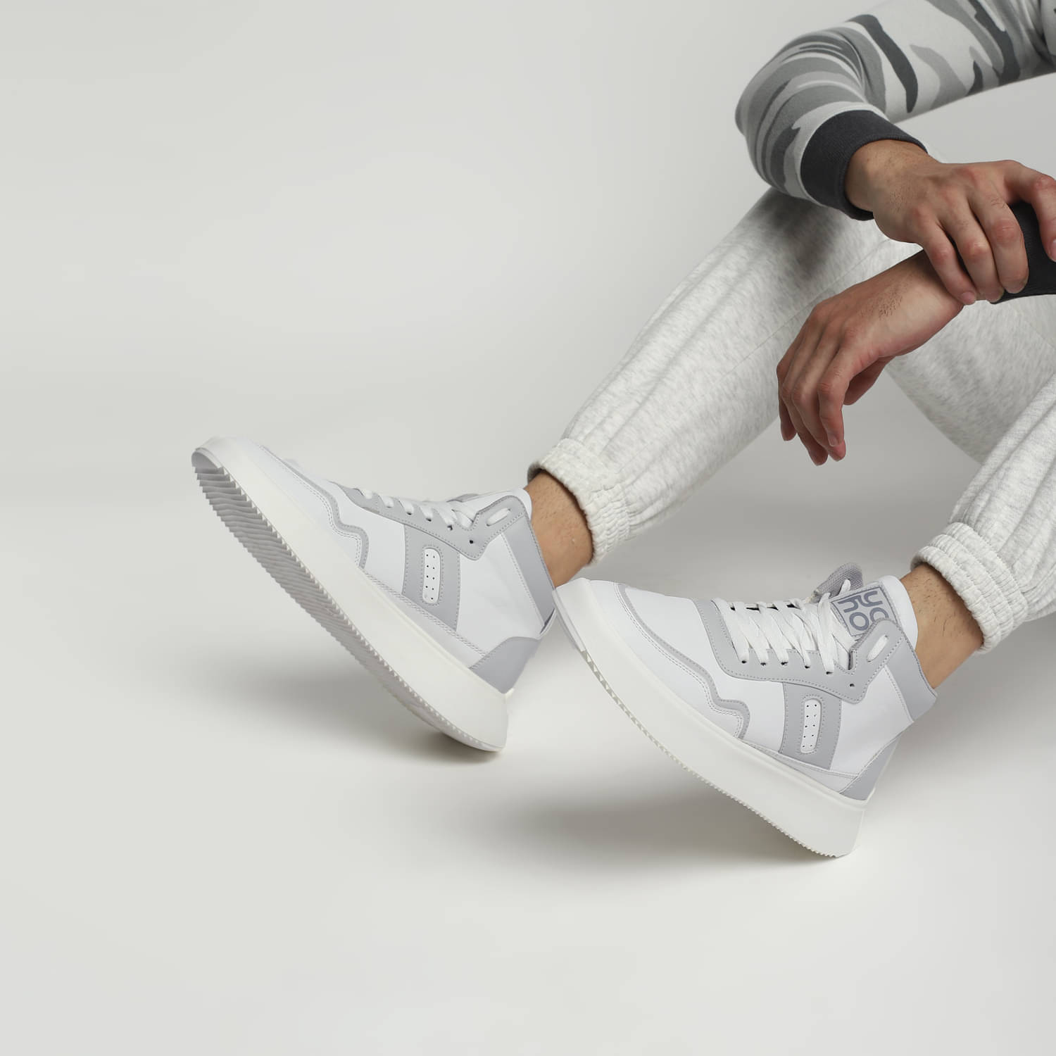     			Yoho High Ankle Sneakers Multicolor Men's Sneakers