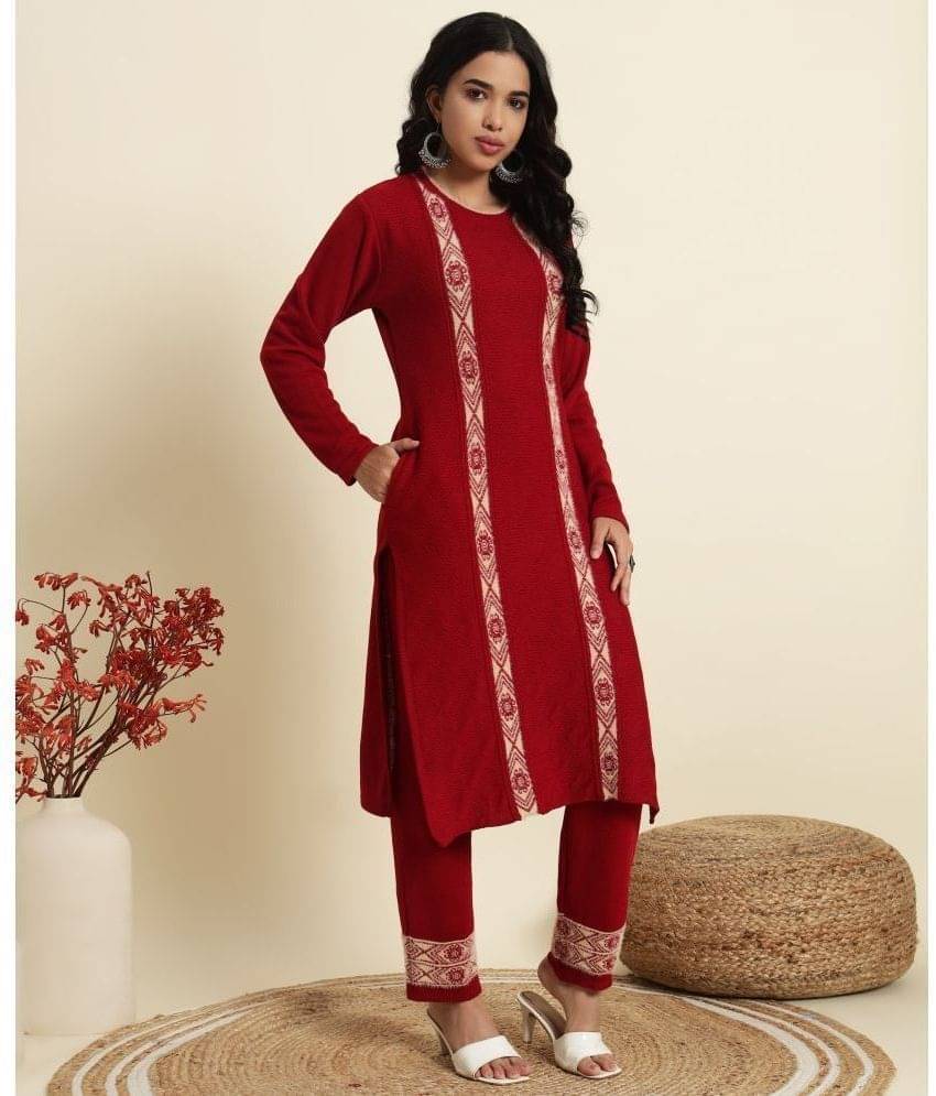     			Canblar Women Woollen Striped Straight Kurti With Pants ( Maroon )
