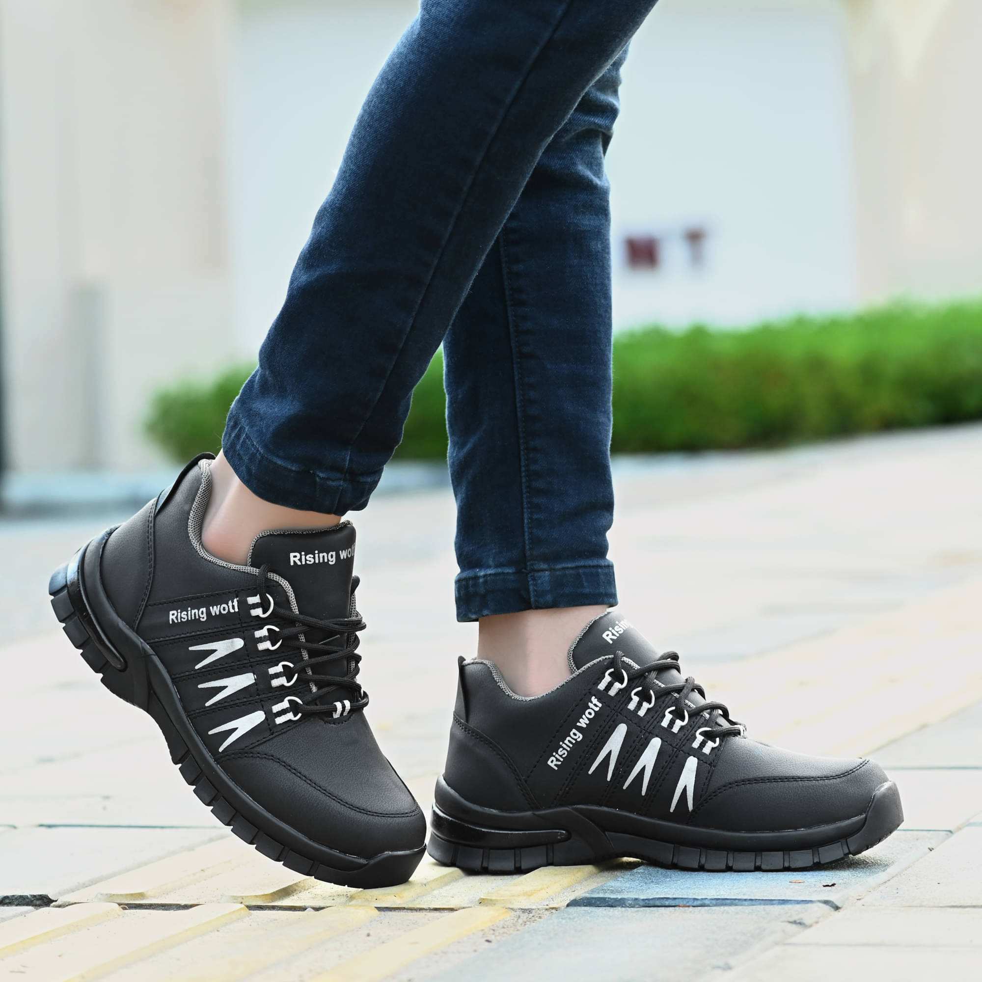     			Rising Wolf Black Men's Casual Boots