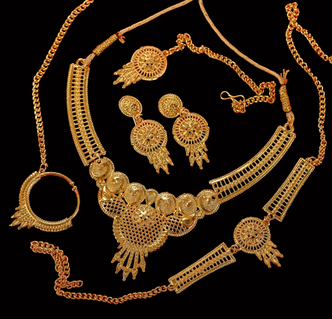     			ganesh electroplating Gold Brass Necklace Set ( Pack of 1 )