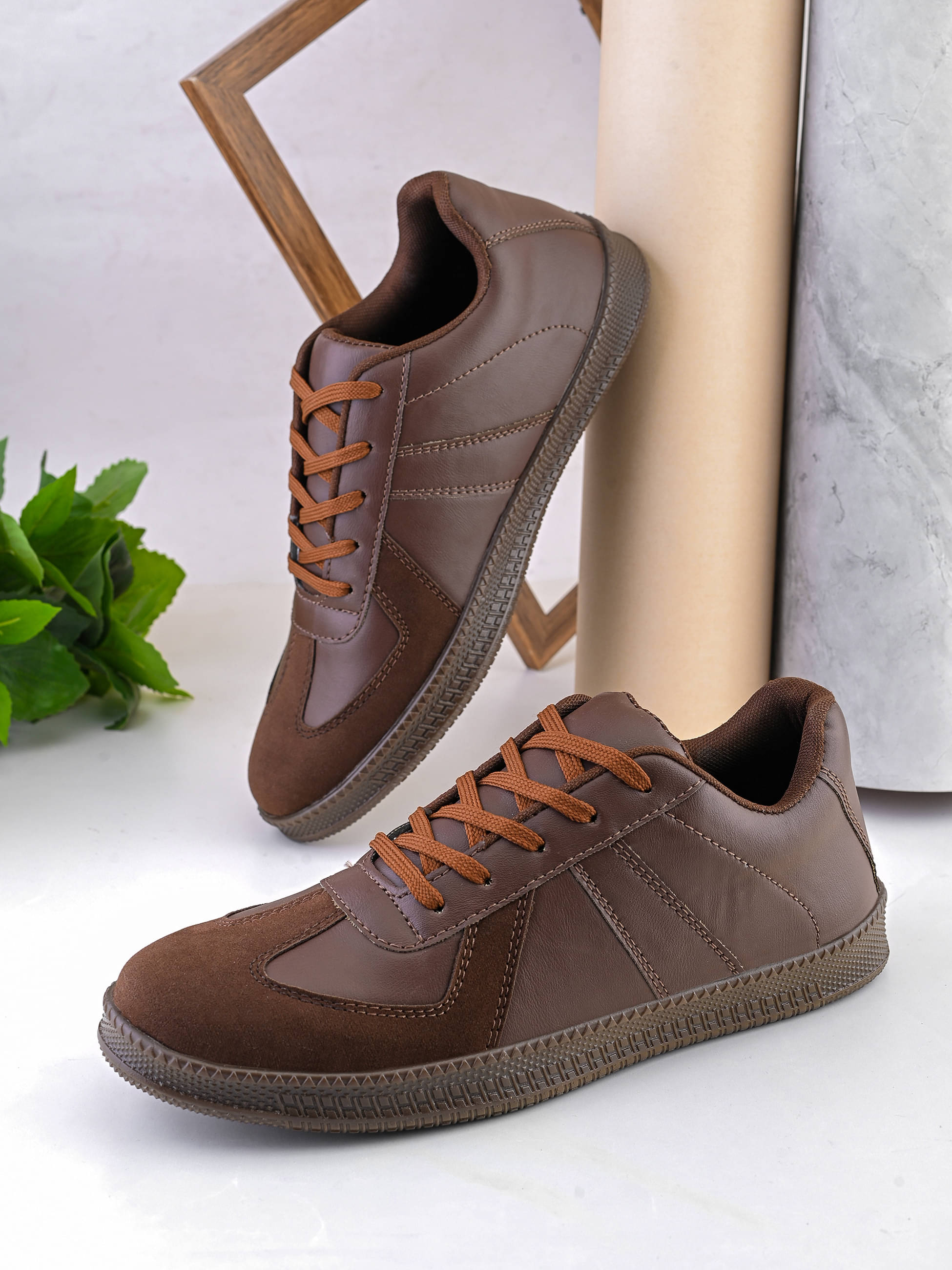     			Fashion Victim Brown Men's Sneakers