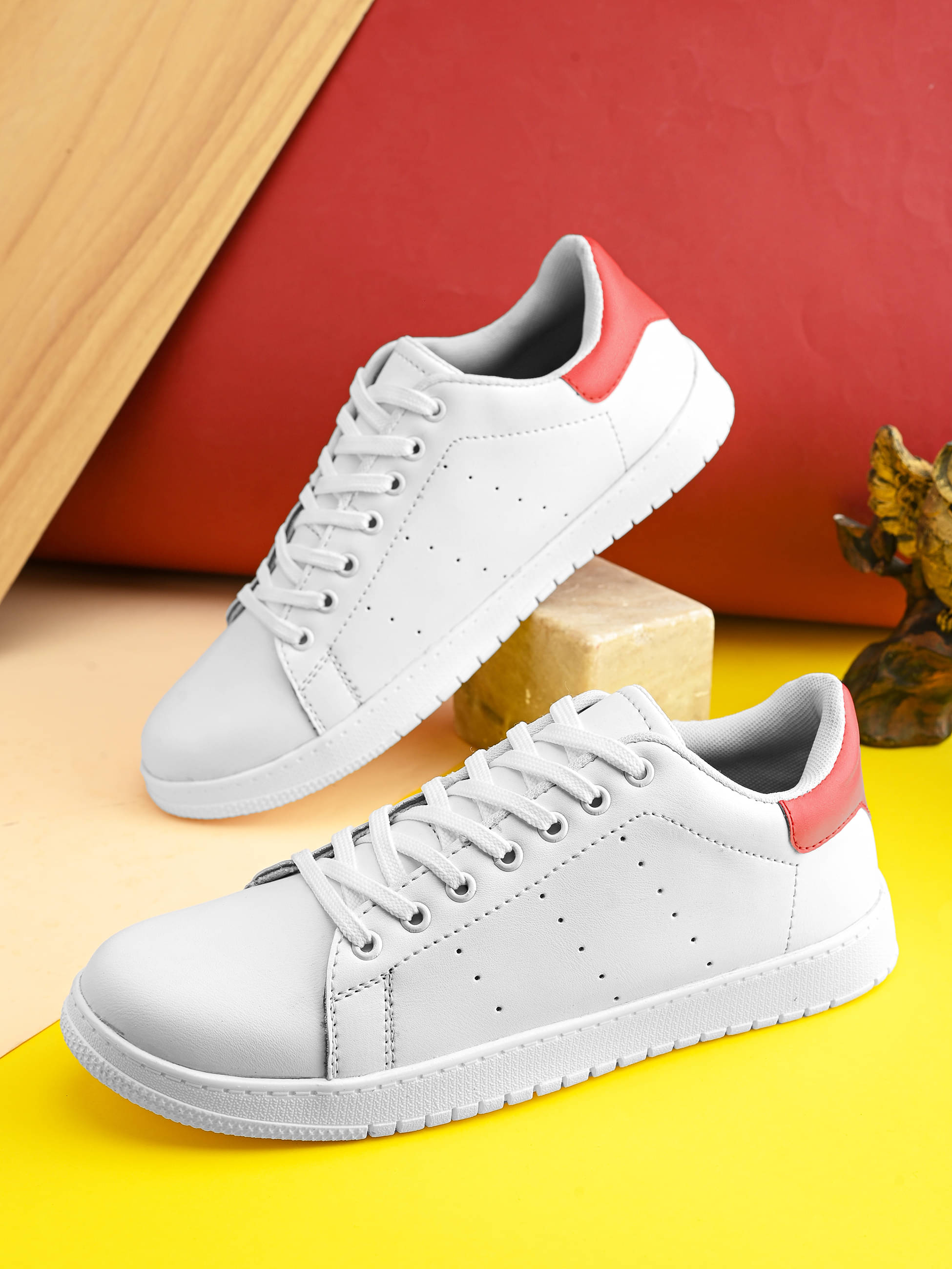     			Fashion Victim White Men's Sneakers