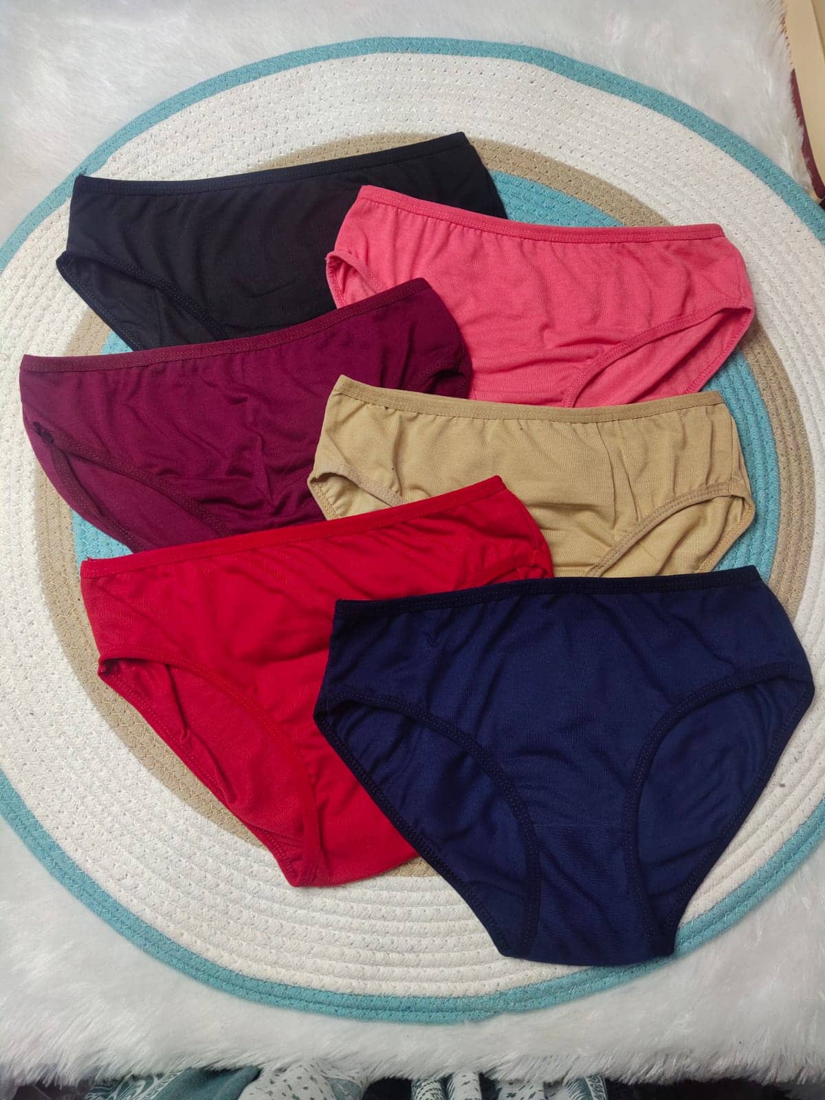 love girl Pack of 3 Poly Cotton Briefs For Women ( Multi Color )