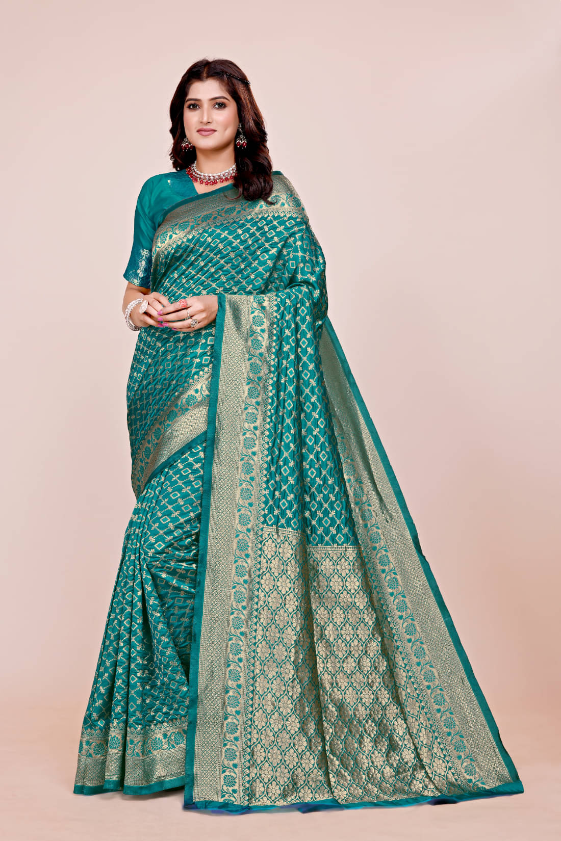     			DHAYNA AND REEWA FASHION Banarasi Silk Woven Saree With Unstitched Blouse Piece ( Rama )