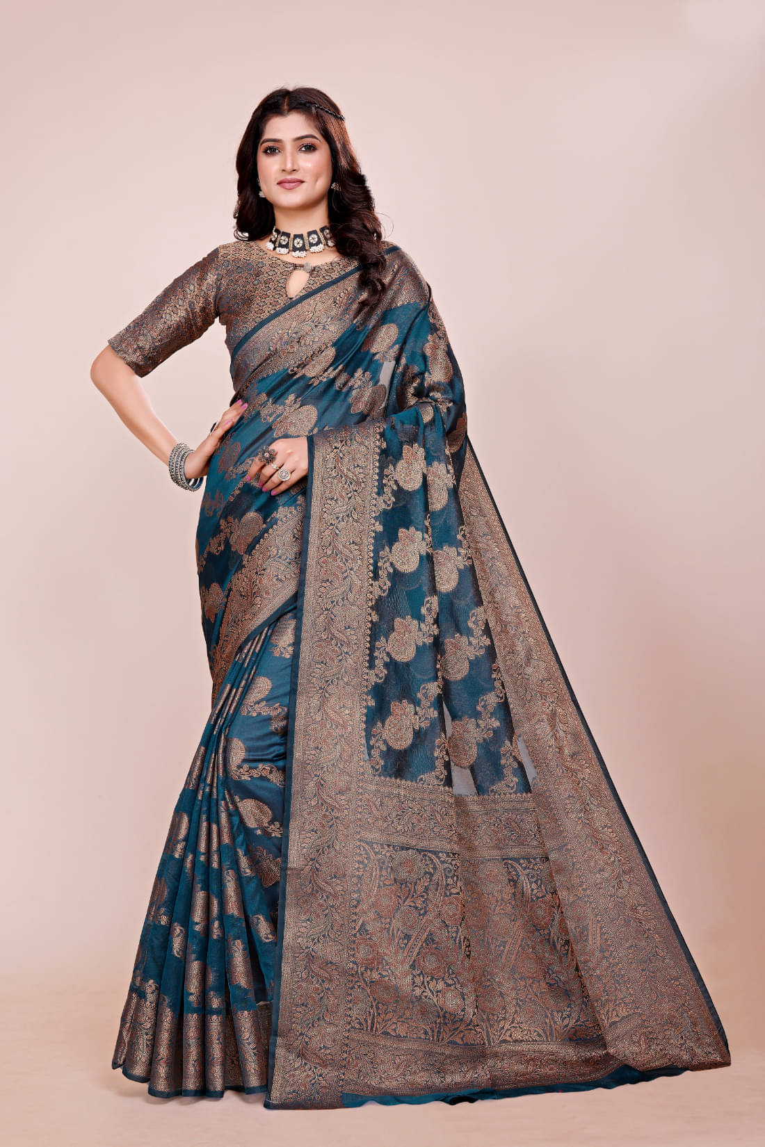     			DHAYNA AND REEWA FASHION Organza Woven Saree With Unstitched Blouse Piece ( Navy Blue )