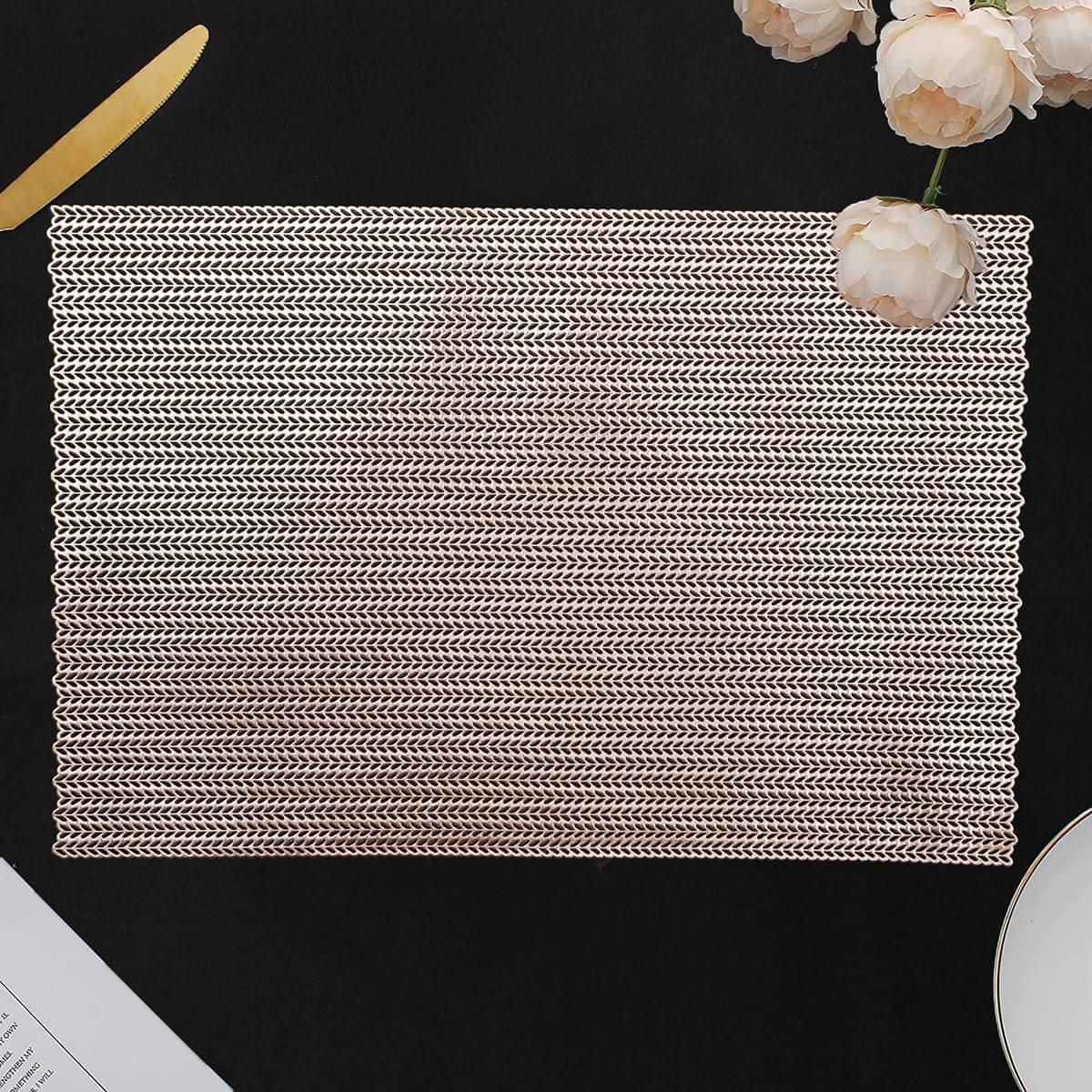 DPA Collection PVC Abstract Table Mats ( 45 cm x 30 cm ) Pack of 2 - Gold DPA Collection PVC Abstract Table Mats ( 45 cm x 30 cm ) Pack of 2 - Gold