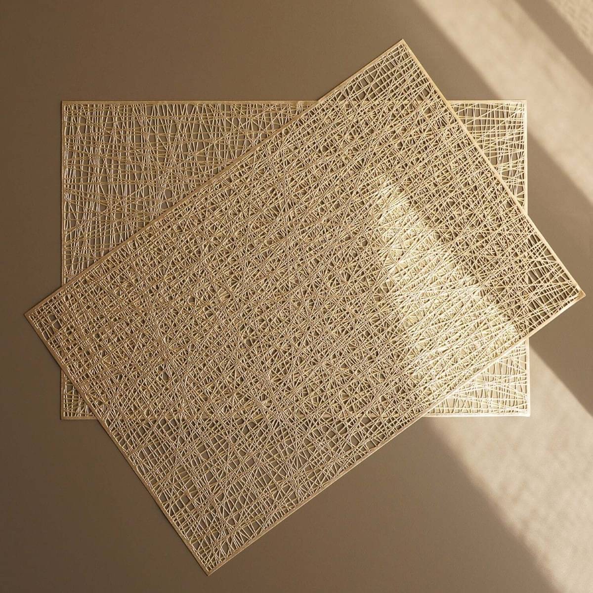 DPA Collection PVC Abstract Table Mats ( 45 cm x 30 cm ) Pack of 2 - Gold DPA Collection PVC Abstract Table Mats ( 45 cm x 30 cm ) Pack of 2 - Gold