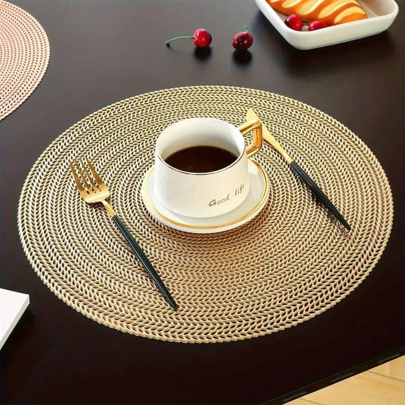 DPA Collection PVC Abstract Table Mats ( 45 cm x 30 cm ) Pack of 2 - Gold DPA Collection PVC Abstract Table Mats ( 45 cm x 30 cm ) Pack of 2 - Gold