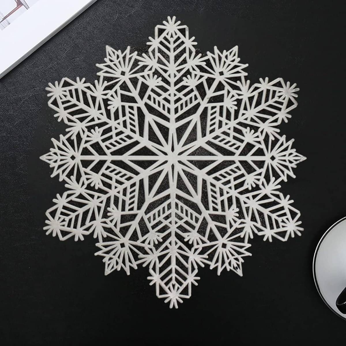     			DPA Collection PVC Abstract Table Mats ( 45 cm x 30 cm ) Pack of 2 - Silver