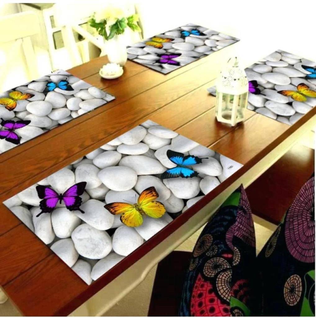 DPA Collection PVC Abstract Table Mats ( 45 cm x 30 cm ) Pack of 6 - White DPA Collection PVC Abstract Table Mats ( 45 cm x 30 cm ) Pack of 6 - White