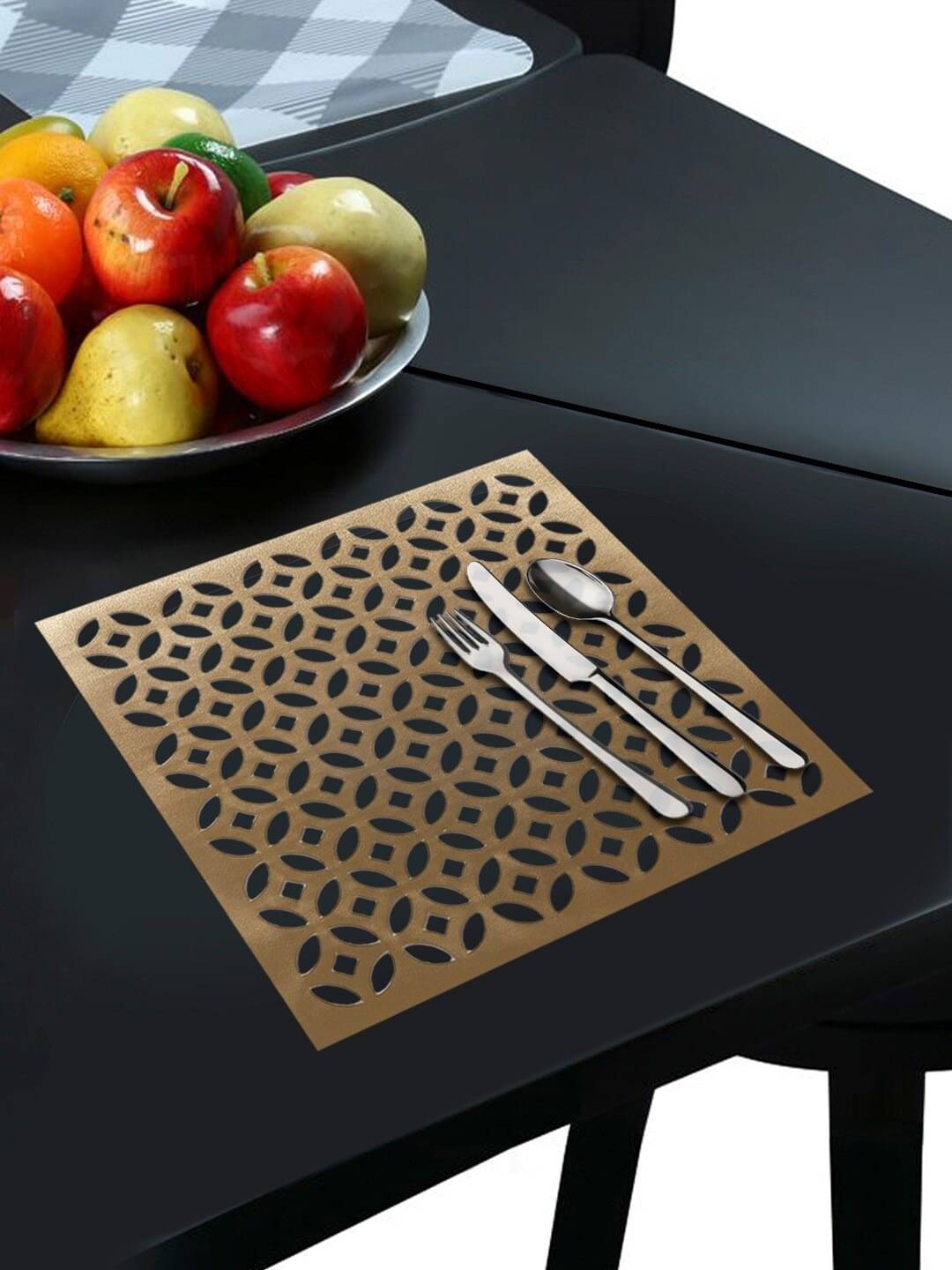     			DPA Collection PVC Abstract Table Mats ( 45 cm x 30 cm ) Pack of 2 - Gold