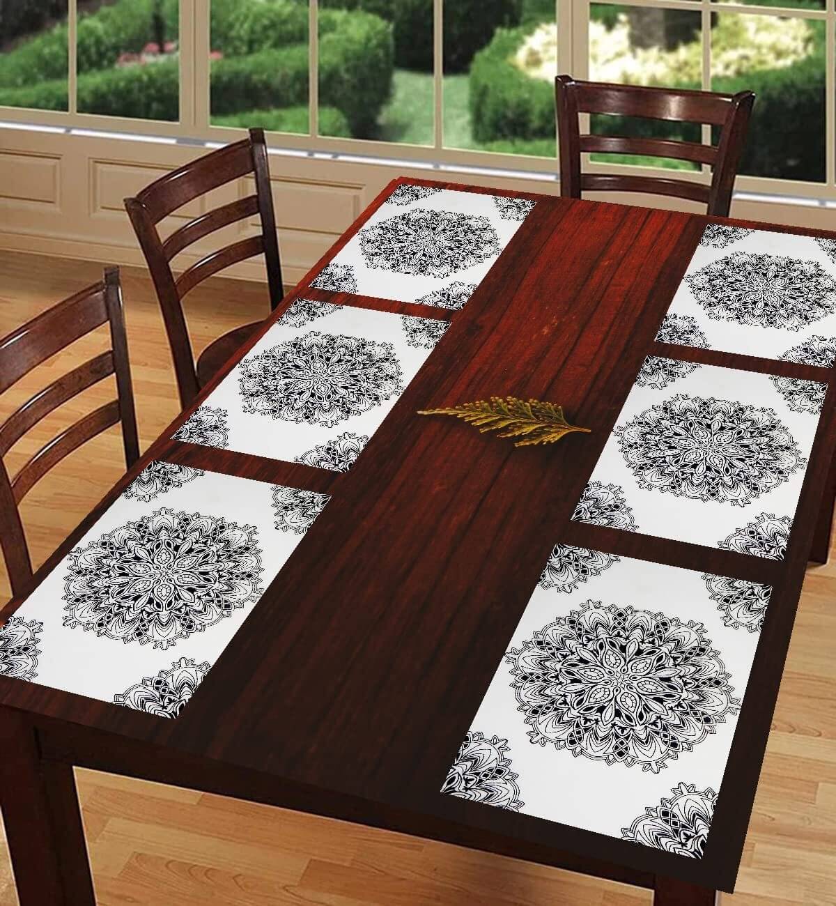     			DPA Collection PVC Floral Table Mats ( 45 cm x 30 cm ) Pack of 6 - Black