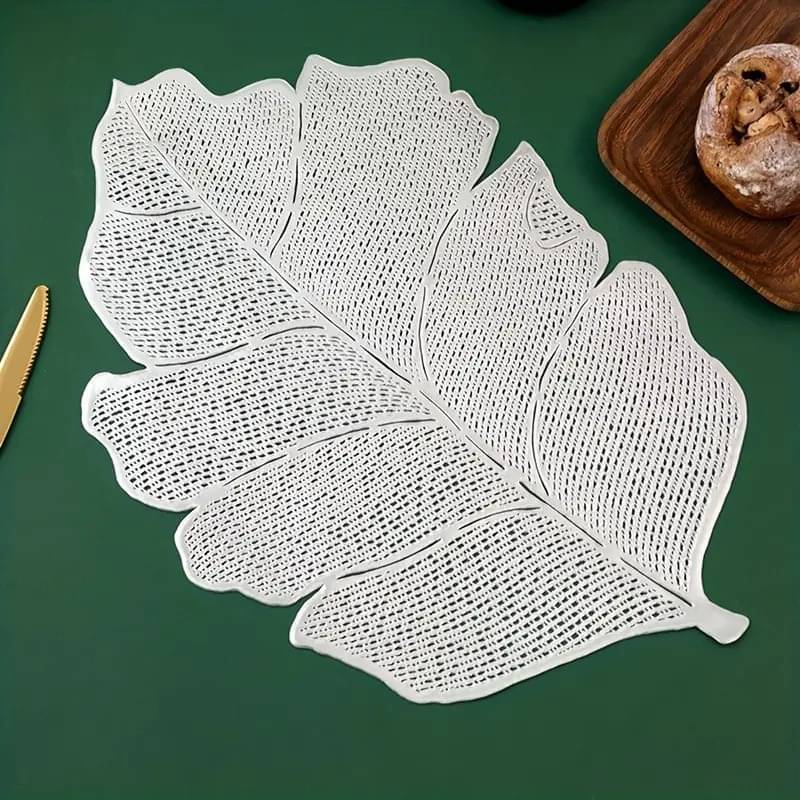 DPA Collection PVC Geometric Table Mats ( 45 cm x 30 cm ) Pack of 2 - Silver DPA Collection PVC Geometric Table Mats ( 45 cm x 30 cm ) Pack of 2 - Silver