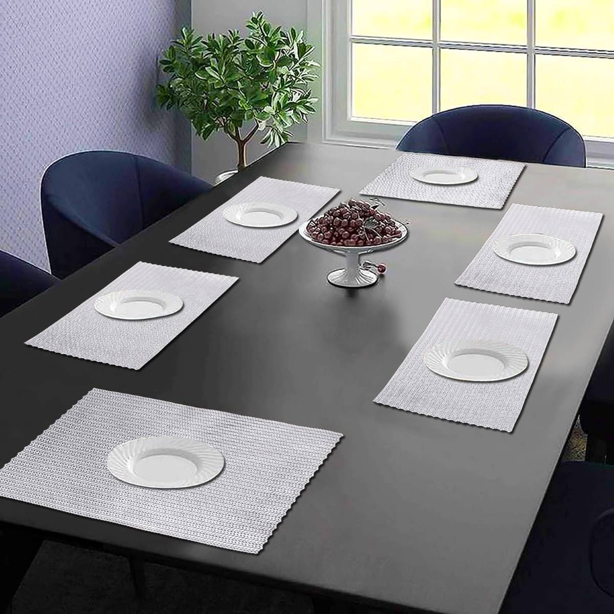 DPA Collection PVC Geometric Table Mats ( 45 cm x 30 cm ) Pack of 6 - Silver DPA Collection PVC Geometric Table Mats ( 45 cm x 30 cm ) Pack of 6 - Silver