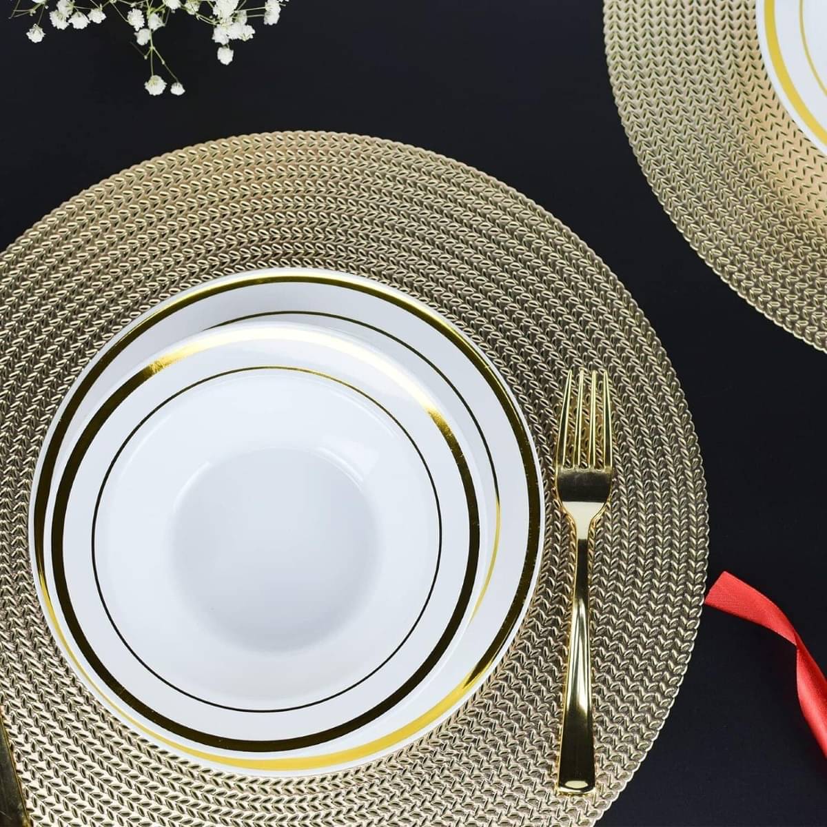 DPA Collection PVC Geometric Table Mats ( 45 cm x 30 cm ) Pack of 2 - Gold DPA Collection PVC Geometric Table Mats ( 45 cm x 30 cm ) Pack of 2 - Gold