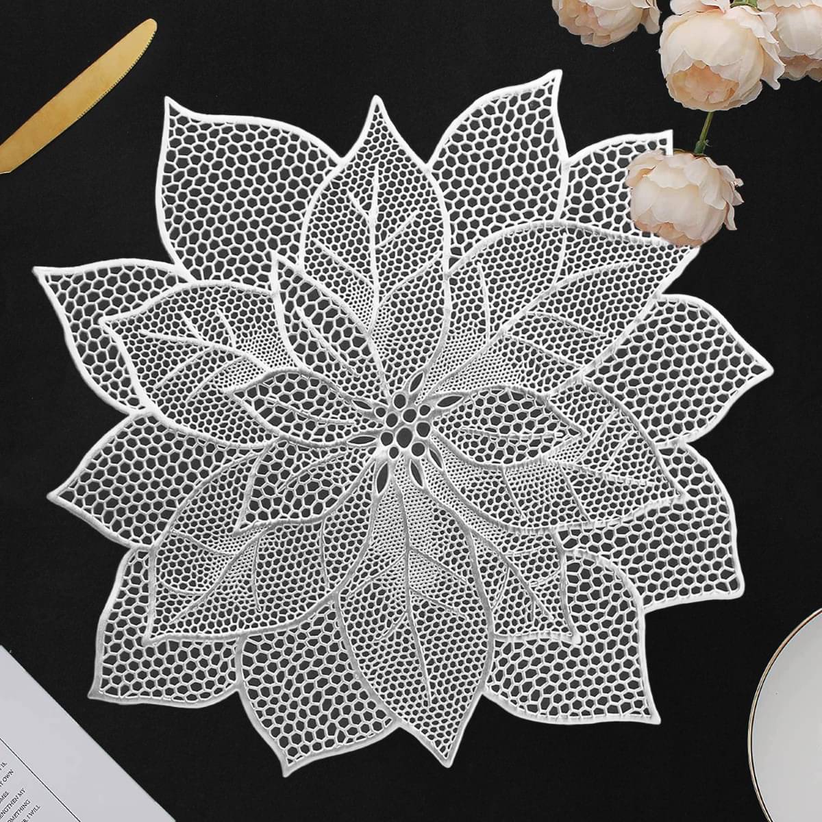 DPA Collection PVC Geometric Table Mats ( 45 cm x 30 cm ) Pack of 2 - Silver DPA Collection PVC Geometric Table Mats ( 45 cm x 30 cm ) Pack of 2 - Silver