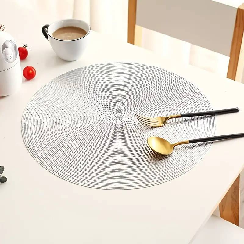     			DPA Collection PVC Geometric Table Mats ( 45 cm x 30 cm ) Pack of 2 - Silver