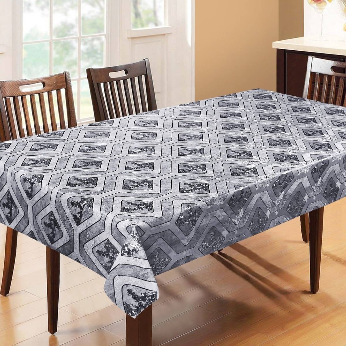DPA Collection Printed PVC 6 Seater Rectangle Table Cover ( 198 x 137 ) cm Pack of 1 Multi     			DPA Collection Printed PVC 6 Seater Rectangle Table Cover ( 198 x 137 ) cm Pack of 1 Multi