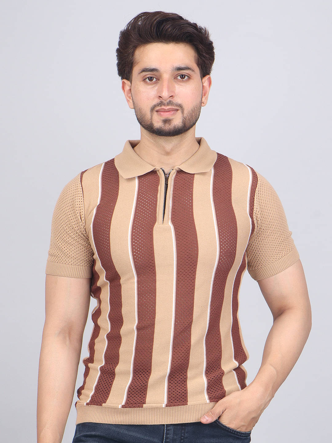     			FEVERFEW Men Cotton Blend Regular Fit Printed Polo T Shirt ( Camel )