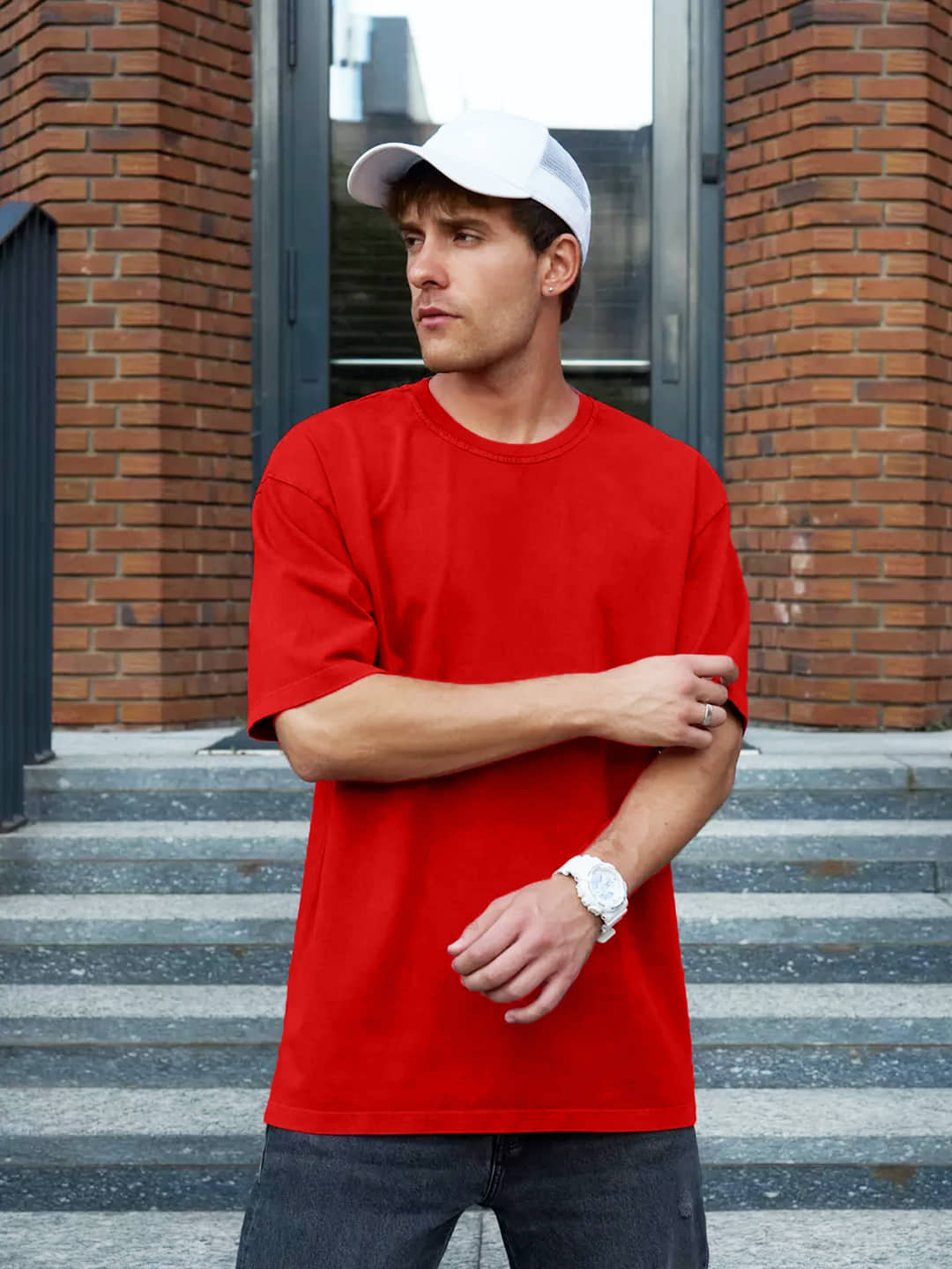 Leotude Men Cotton Blend Oversized Fit Solid T-Shirt ( Red )