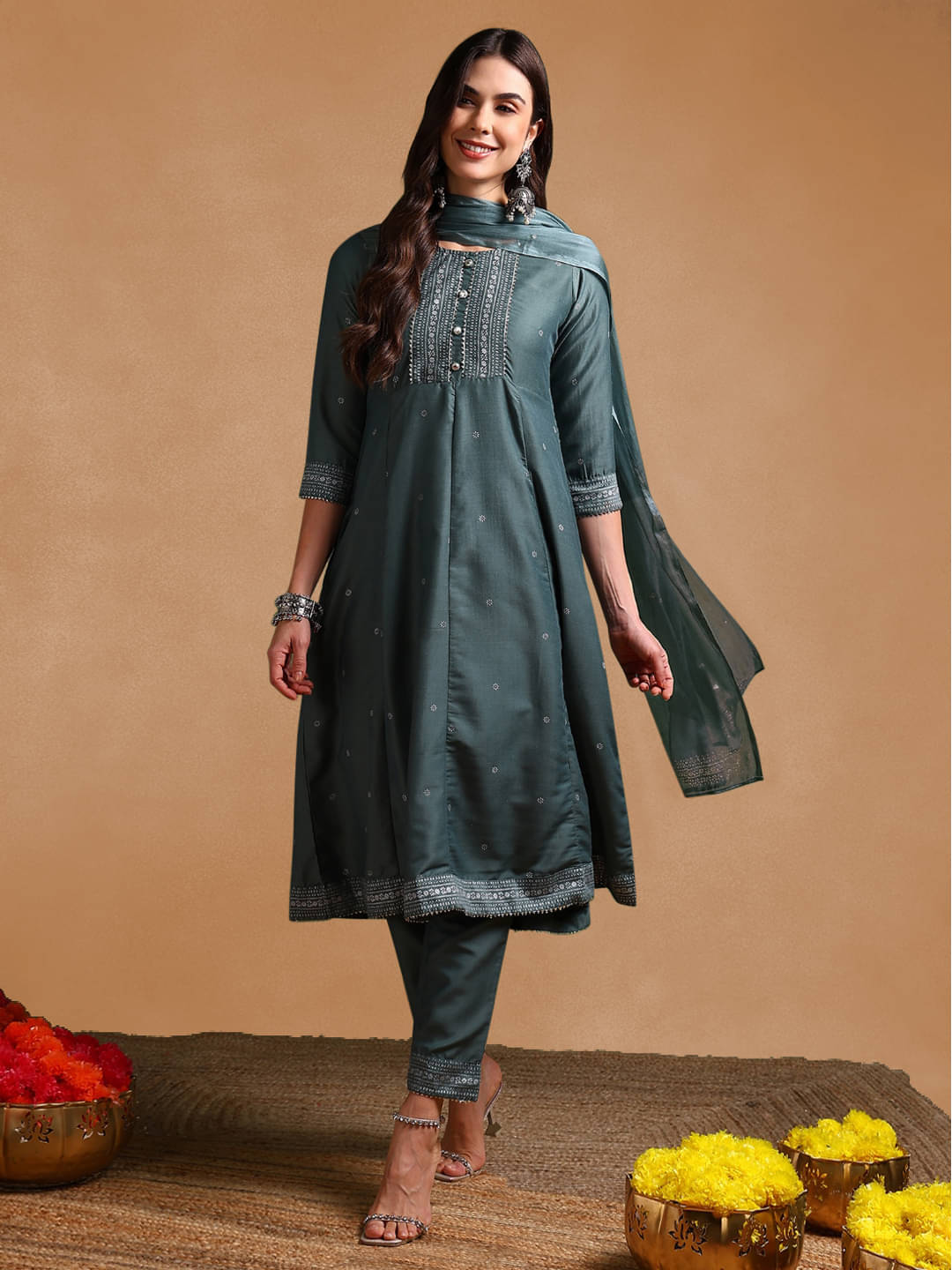     			Vaamsi Women Silk Blend Embellished Anarkali Kurti With Pants ( Teal )