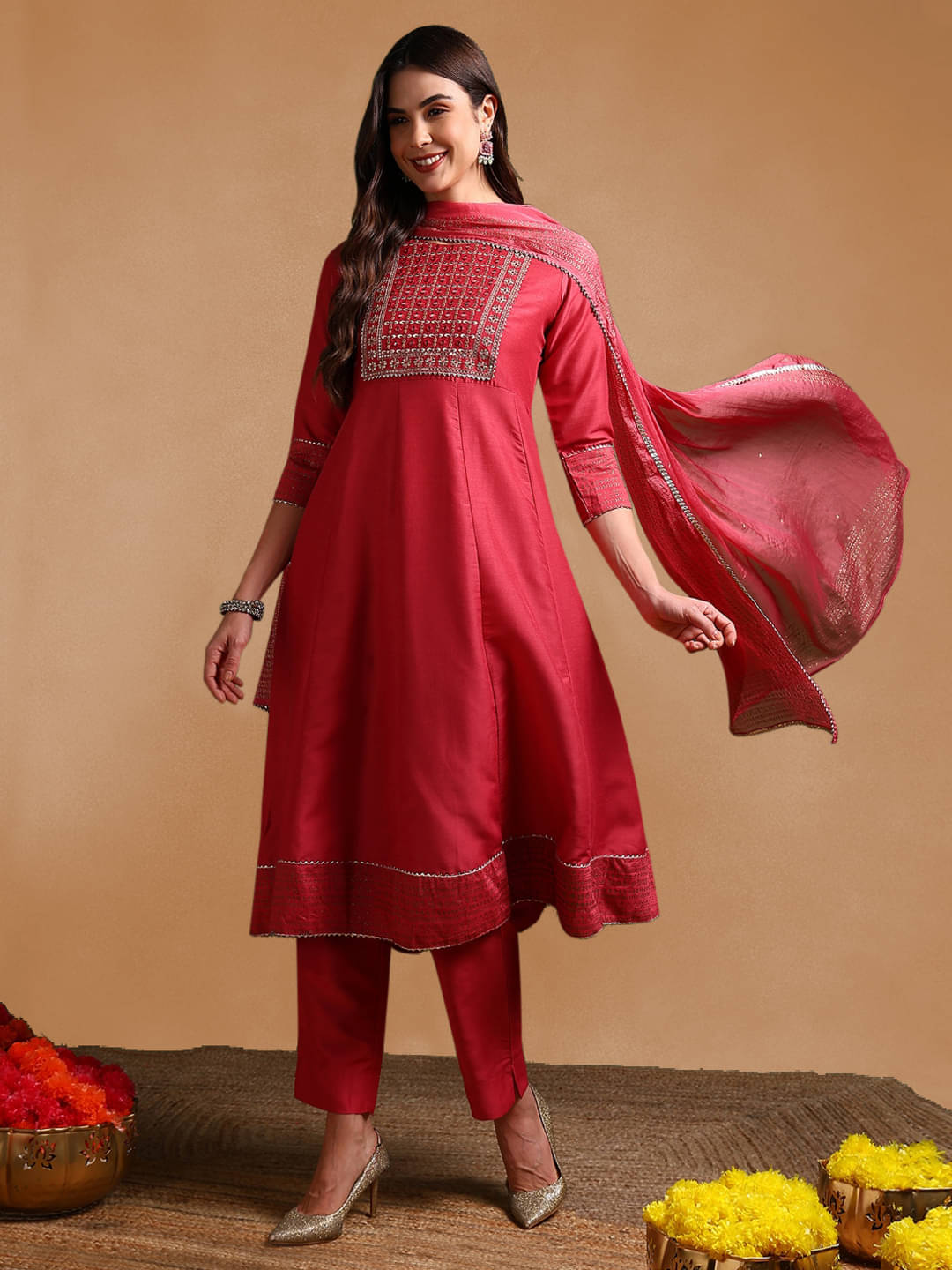     			Vaamsi Women Silk Blend Embellished Anarkali Kurti With Pants ( Pink )