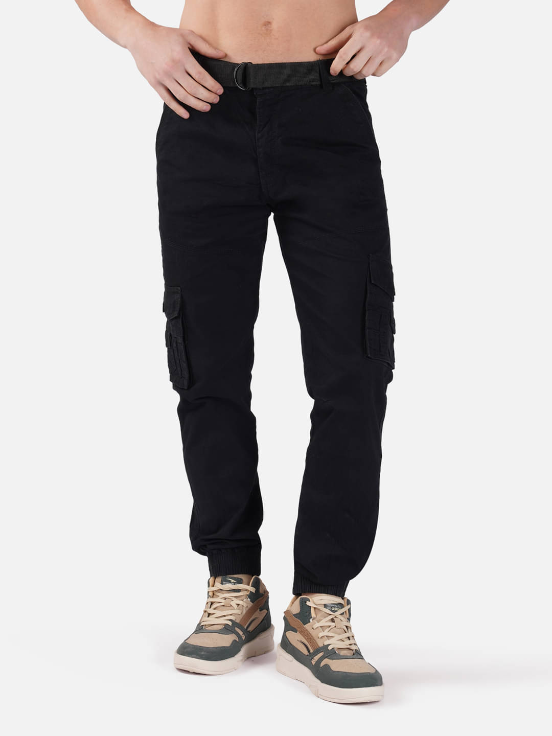     			WARBURG Regular Flat Men's Cargos - Black ( Pack of 1 )