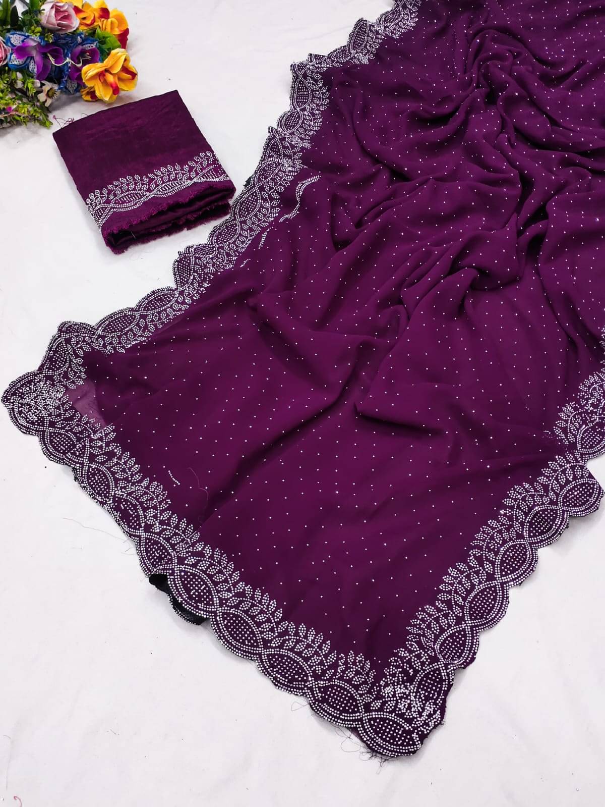 supalee Tex Georgette Solid Saree With Unstitched Blouse Piece ( Purple ) supalee Tex Georgette Solid Saree With Unstitched Blouse Piece ( Purple )