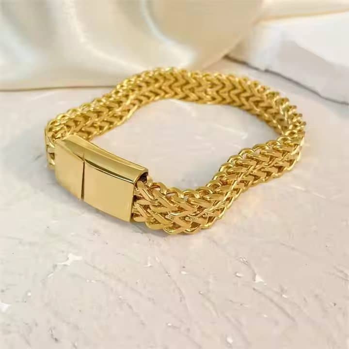 FASHION FRILL Gold Bracelet ( Pack of 1 ) - Bangles & Bracelets | Buy online on ZillyBuy
