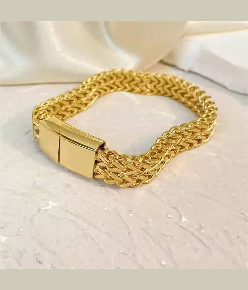 FASHION FRILL Gold Bracelet ( Pack of 1 ) - Bangles & Bracelets | Buy online on ZillyBuy