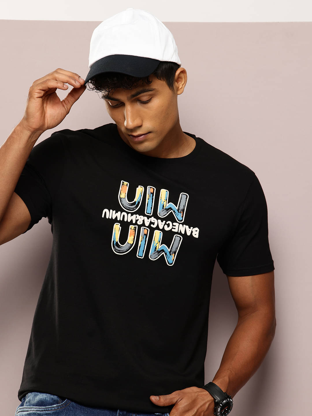 FROSEN FOX Men Cotton Blend Regular Fit Self Design T-Shirt ( Black ) FROSEN FOX Men Cotton Blend Regular Fit Self Design T-Shirt ( Black )
