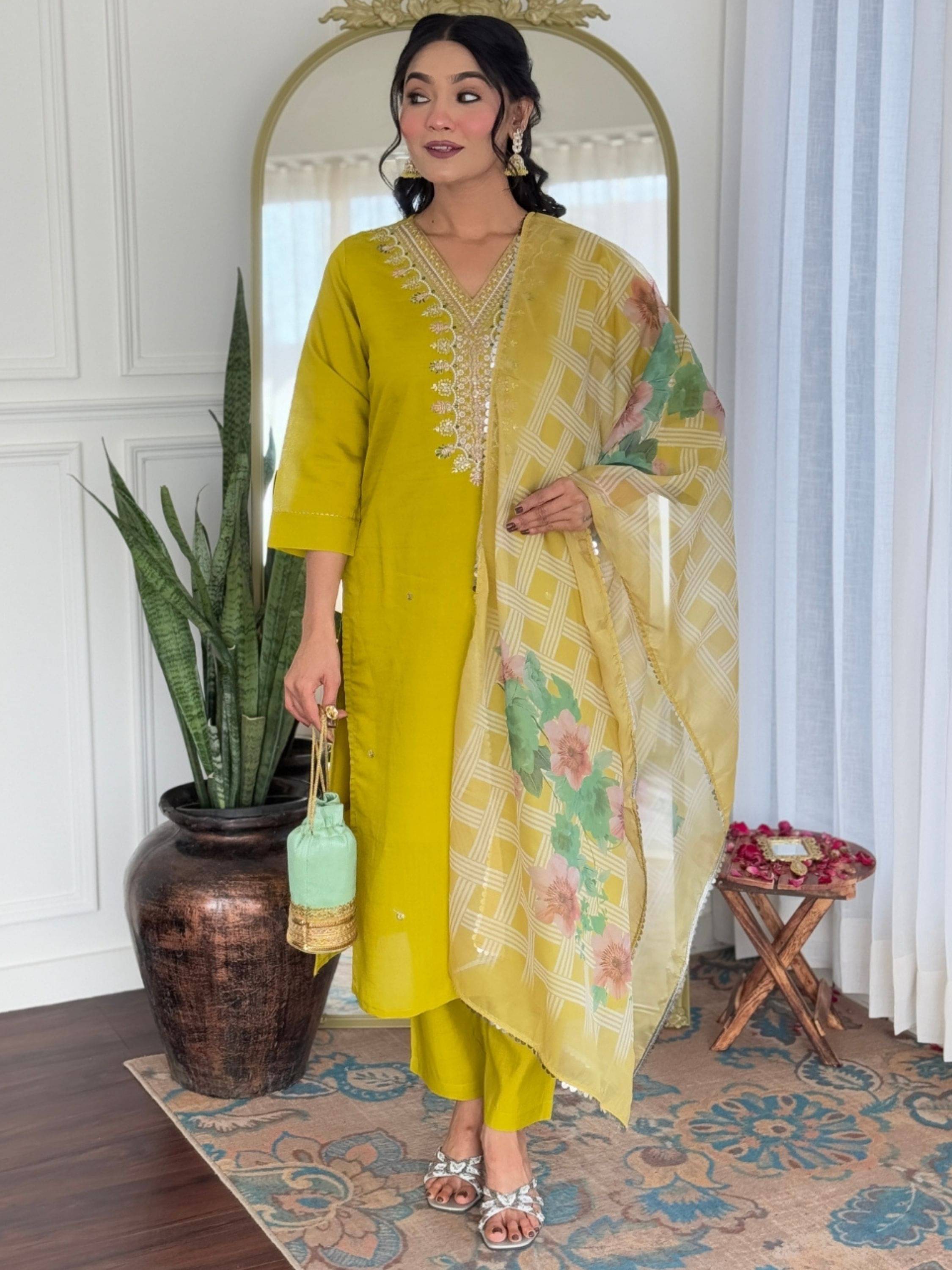     			Niza Fashion Women Viscose Embellished Straight Kurti With Pants ( Yellow )