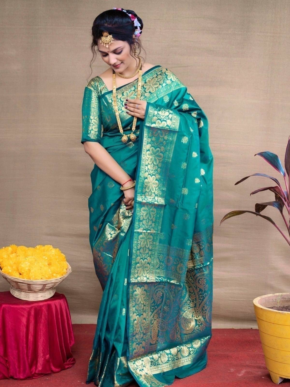     			WOVEN STOCK Banarasi Silk Woven Saree With Unstitched Blouse Piece ( Light Blue )
