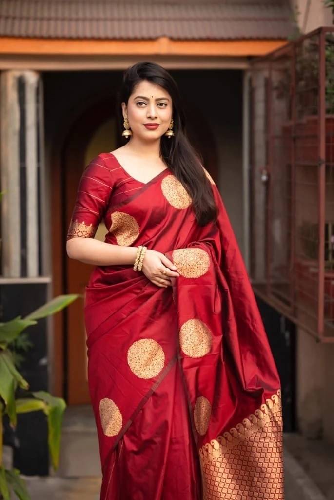 WOVEN STOCK Banarasi Silk Woven Saree With Unstitched Blouse Piece ( Maroon ) WOVEN STOCK Banarasi Silk Woven Saree With Unstitched Blouse Piece ( Maroon )