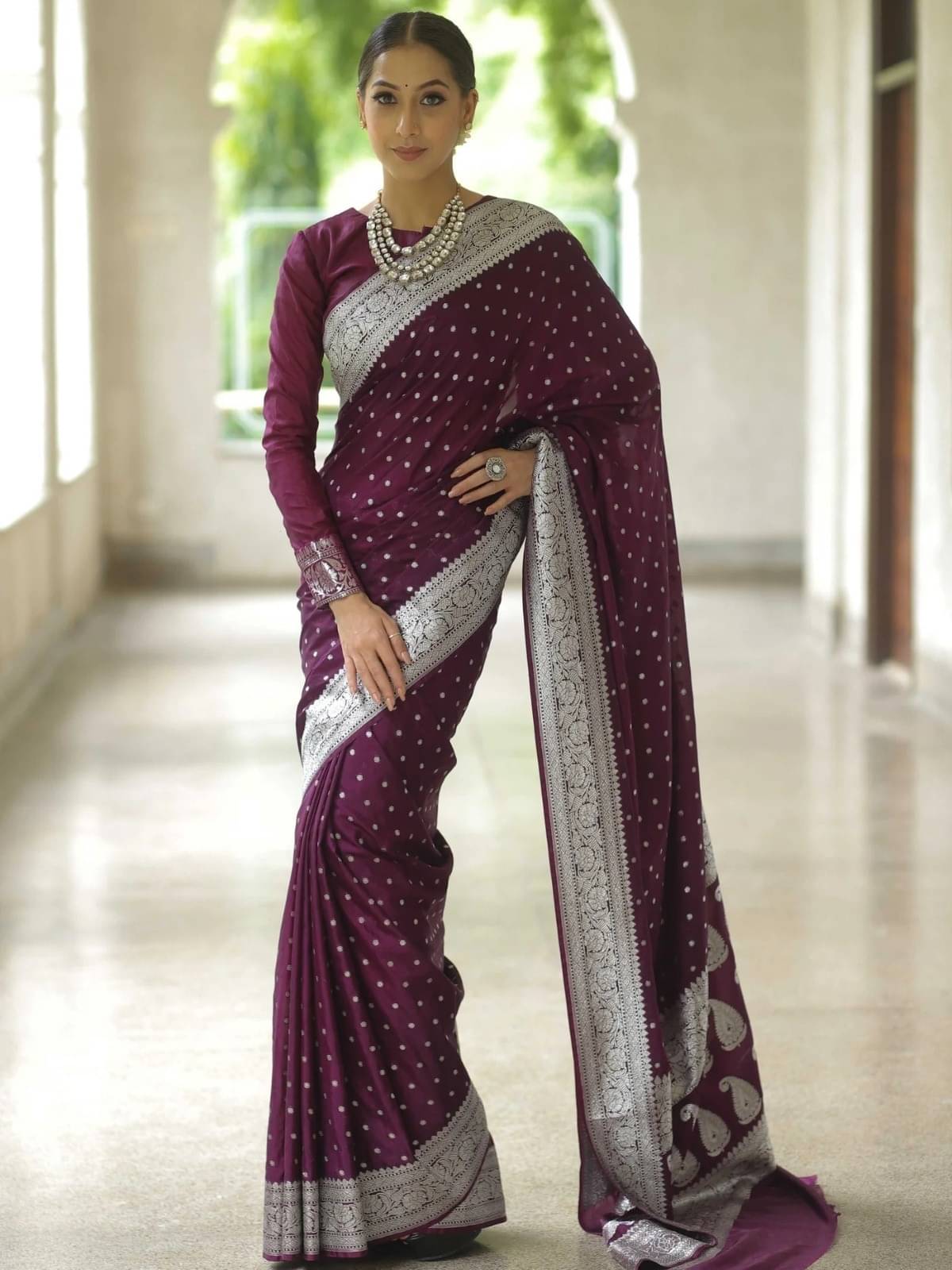 WOVEN STOCK Banarasi Silk Woven Saree With Unstitched Blouse Piece ( Purple ) WOVEN STOCK Banarasi Silk Woven Saree With Unstitched Blouse Piece ( Purple )